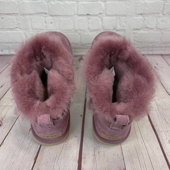 Ugg Urchin Flex Bailey Mini Suede Shearling Boots Women’s Size 7 (S/N 1121622) - Picture 7 of 10